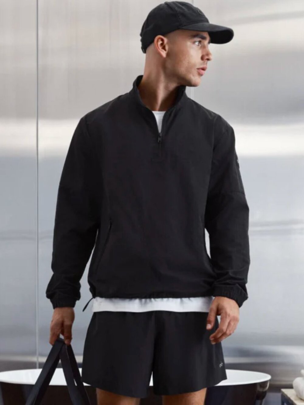 NWT Alo Yoga Light Weight Takeaway Track Pullover Jacket Quarter Zip black